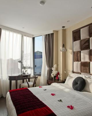 Hanoi La Storia Hotel