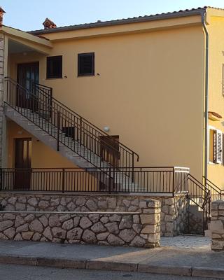Apartment Tinna