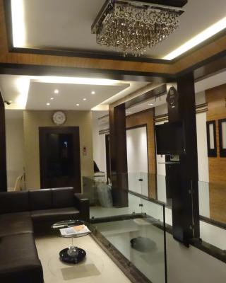 Hotel Causeway, Colaba