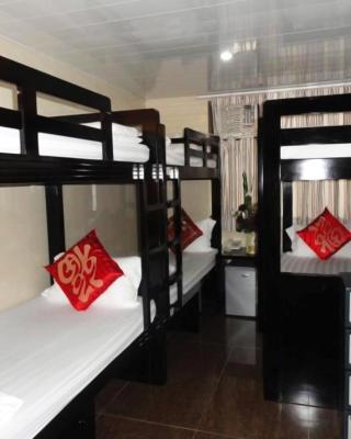 Paris Guest House (D2, 10/F)