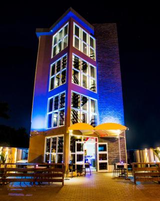 Q-Inn Boutique Hotel