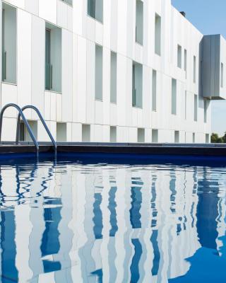 Durlet Beach Apartments