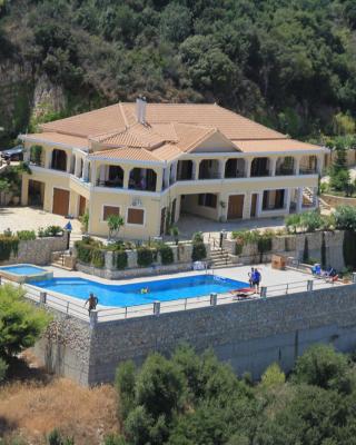 Villa Akros and Suites