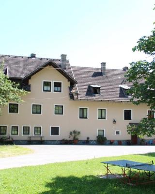 Landhaus Hofer Ossiacher See