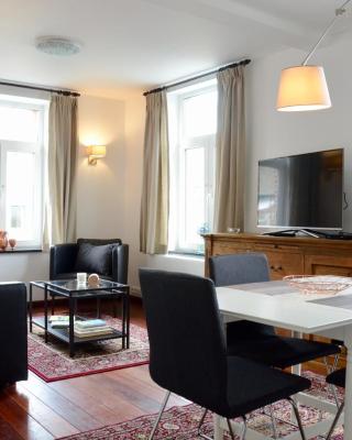 Le Baron Apartments