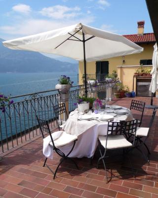 Bright stylish facing the lake Large terrace with magnificent views