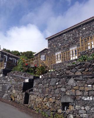 Stone Dreams - Namoradeira