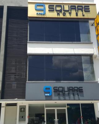 9 Square Hotel - Seri Kembangan