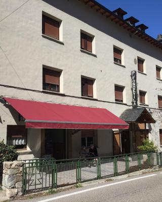Hostal Fondevila