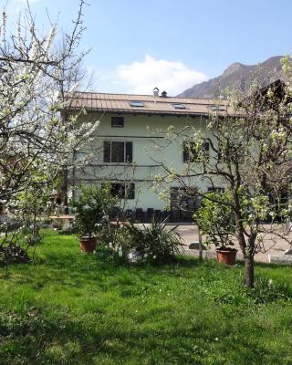 Fedrig Private Rooms & Apartment