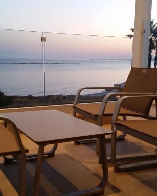 Periyiali Beach Sunset Suite A7