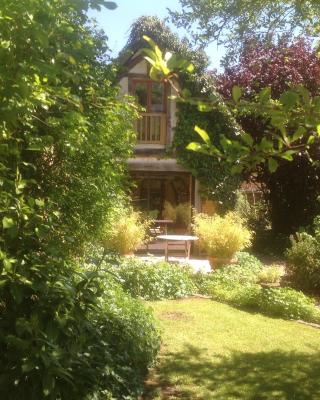 Au Fond du Jardin Maison d'hôtes