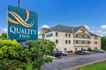 Quality Inn I-70 Near Kansas Speedway