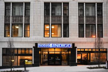 Hotel Indigo - Kansas City Downtown, an IHG Hotel