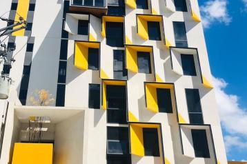 Yello Hotel - Multiple Use Hotel