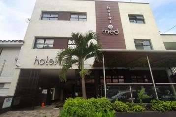 HOTEL MED 70