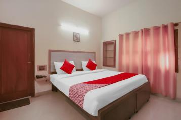 OYO Flagship 32997 Hotel Kaveri Bed & Breakfast