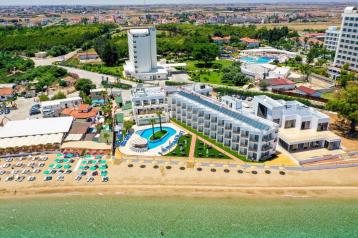 MIMOZA Seafront Hotel & Beach