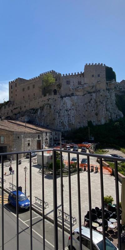 IL DUCA HOUSE e HOLIDAY PRESTIGE