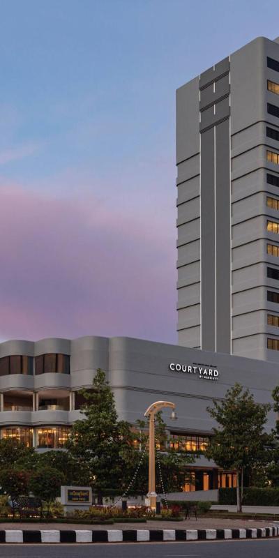 Courtyard by Marriott Phuket Town