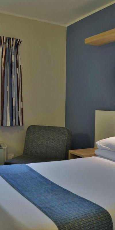 Road Lodge l Cape Town International Airport