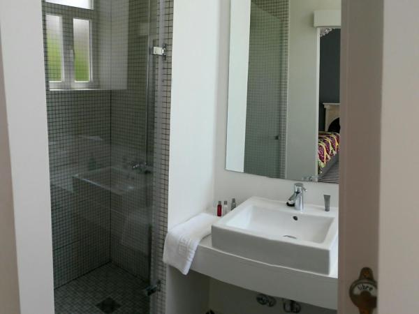 Alcaçaria do Bairro : photo 5 de la chambre suite avec balcon