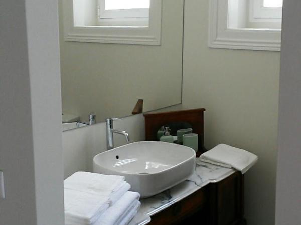 Alcaçaria do Bairro : photo 9 de la chambre chambre deluxe