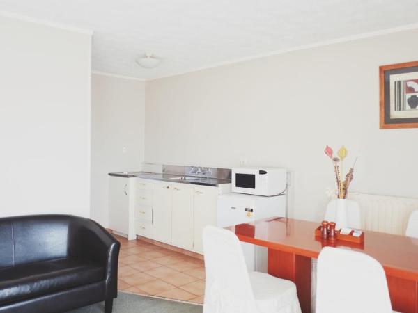 Gateway International Motel : photo 3 de la chambre suite familiale 1 chambre