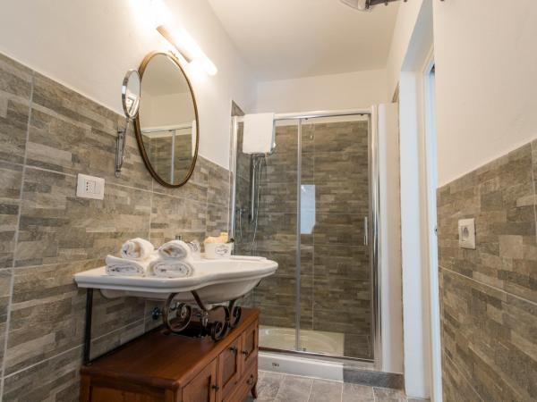 Les Suites Magnolia : photo 1 de la chambre chambre double avec patio