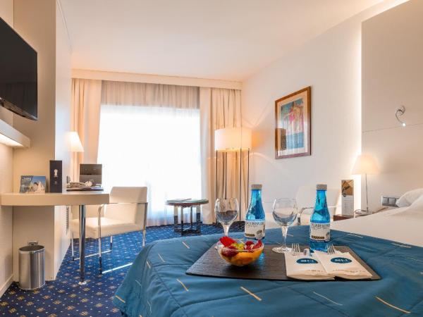 SH Valencia Palace : photo 1 de la chambre suite junior