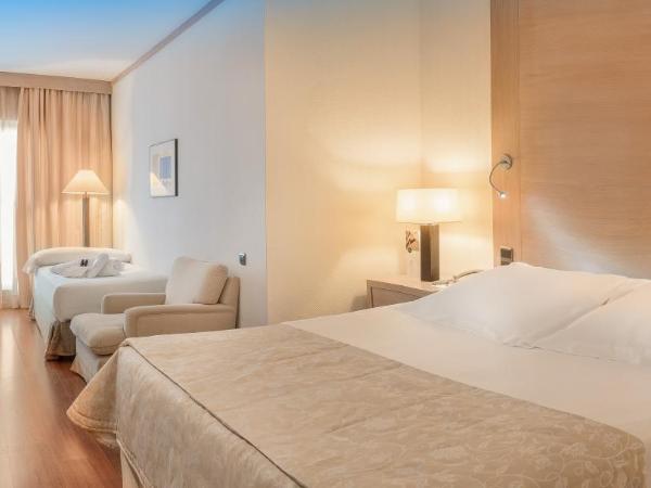 SH Valencia Palace : photo 2 de la chambre chambre double ou lits jumeaux supérieure