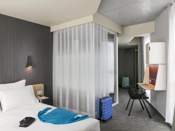 Okko Hotels Paris Porte De Versailles : photo 1 de la chambre chambre premium