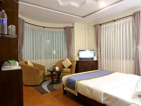 Dahlia Boutique Hotel : photo 7 de la chambre chambre lit queen-size deluxe avec balcon