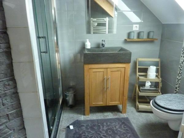 Les Chambres D'oriane : photo 7 de la chambre chambre double deluxe avec douche