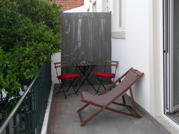 Alcaçaria do Bairro : photo 3 de la chambre chambre double avec balcon