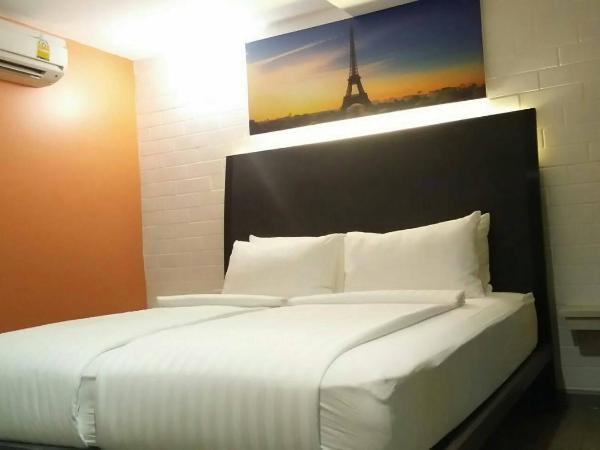 BBHouse Khlongtan : photo 3 de la chambre chambre double