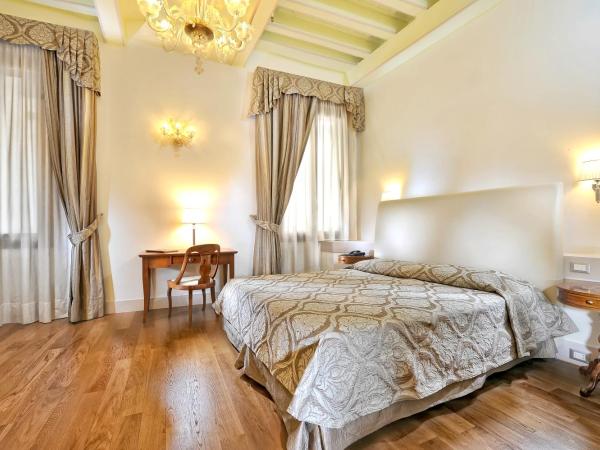 Hotel Palazzo Vitturi : photo 6 de la chambre chambre double ou lits jumeaux supérieure