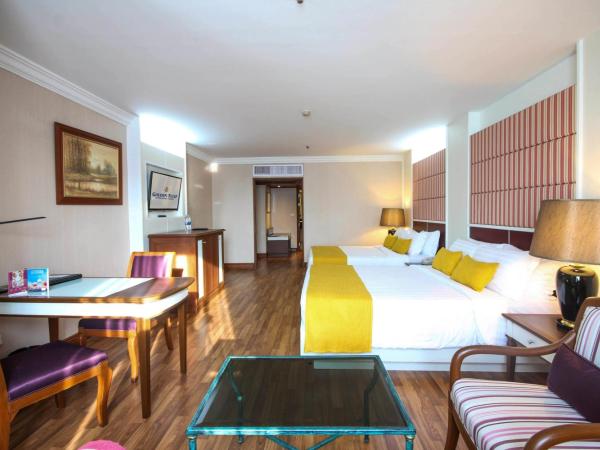 Golden Tulip Sovereign Hotel Bangkok : photo 2 de la chambre grande chambre deluxe lits jumeaux