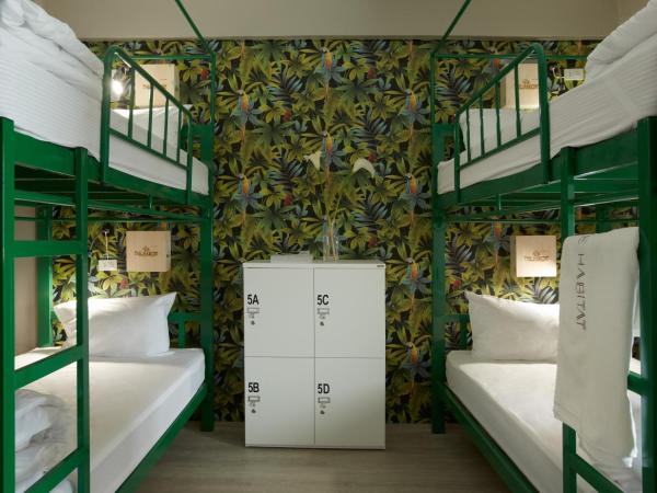 THE HABITAT Koh Chang : photo 9 de la chambre dortoir mixte de 4 lits