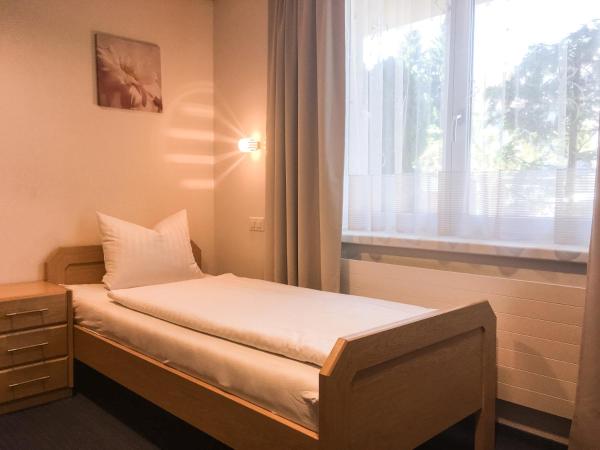 Hotel Garni Rössli : photo 10 de la chambre chambre simple