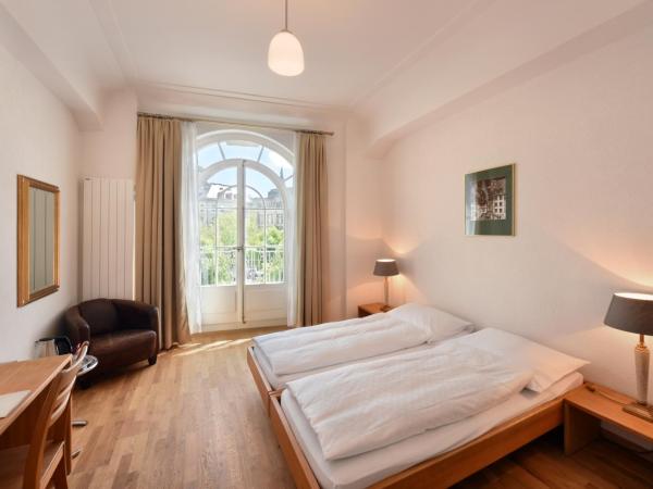 Hotel National Bern : photo 2 de la chambre chambre lits jumeaux standard