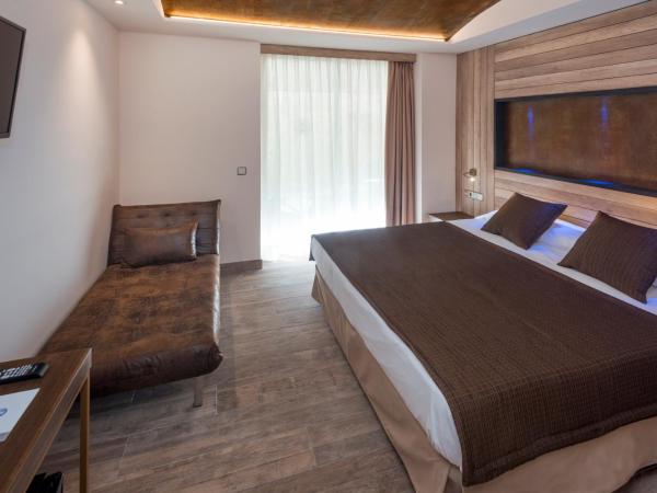 Hotel GHT Neptuno-Tossa & Venus SPA : photo 5 de la chambre chambre double ou lits jumeaux supérieure