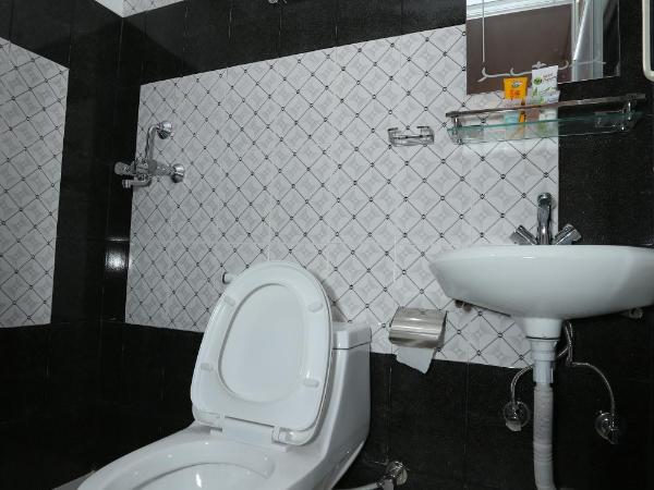 Aarya Chaitya Inn : photo 5 de la chambre chambre lits jumeaux deluxe