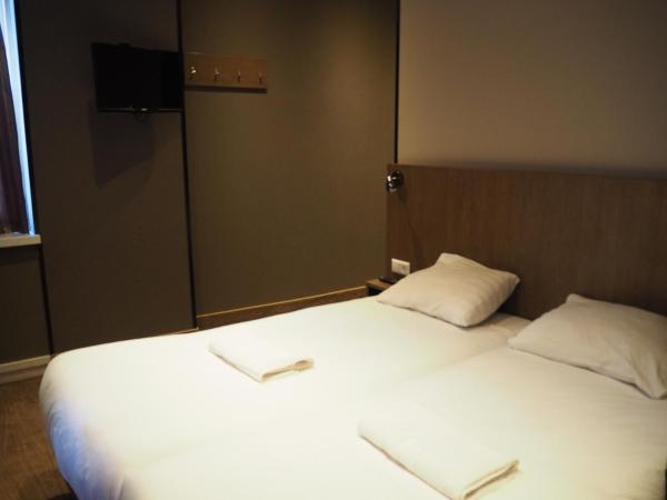Aston City Hotel : photo 2 de la chambre chambre lits jumeaux standard