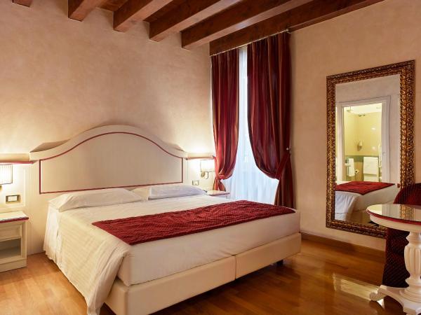 Albergo Mazzanti : photo 10 de la chambre chambre double