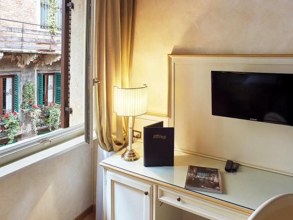 Albergo Mazzanti : photo 4 de la chambre chambre double