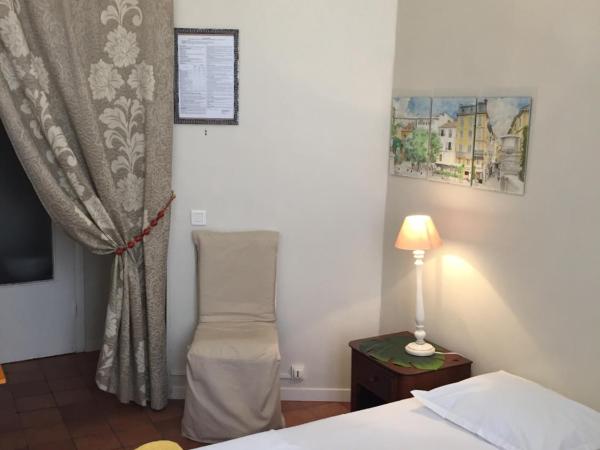 Studios Floreal : photo 5 de la chambre studio (1 adulte)