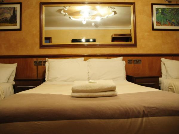 Cricklewood Lodge Hotel : photo 5 de la chambre chambre familiale