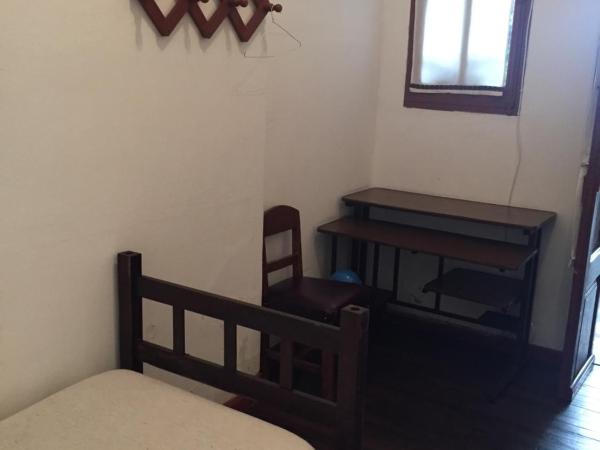 Posada Casa de Borgoña : photo 8 de la chambre chambre lits jumeaux avec salle de bains commune