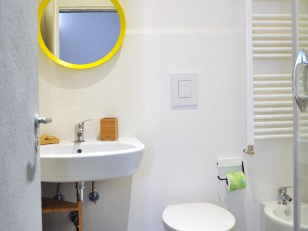 Capofortuna B&B Salerno Centro : photo 5 de la chambre chambre lit king-size - vue sur mer